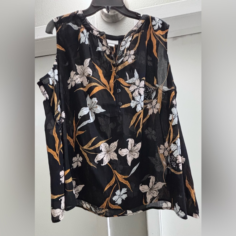 Liz Claiborne Black Floral Top with Mustard and White Accents